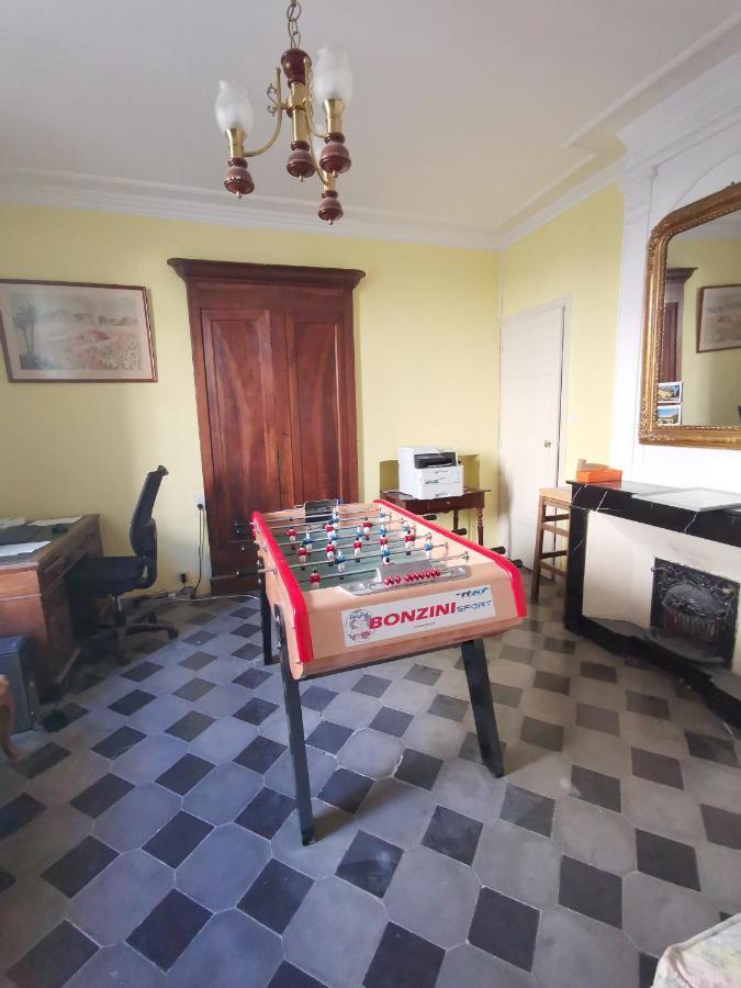 Experience Unique Dans Un Lieu Magique Hotel Vergeze Luaran gambar